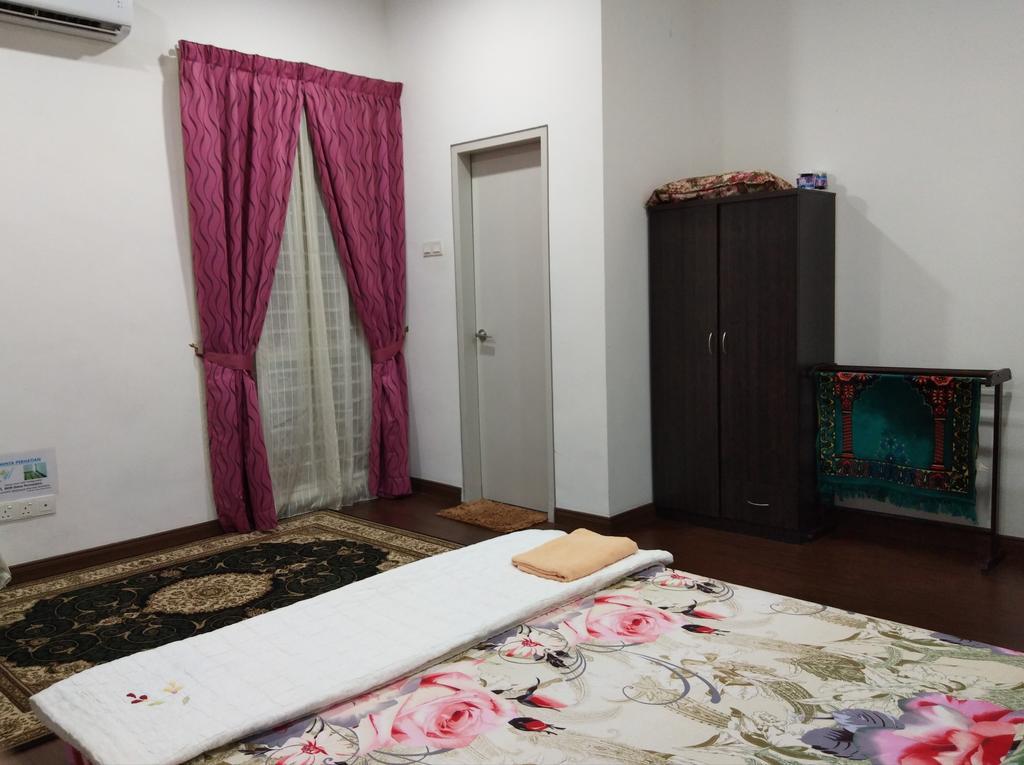Masayu Putrajaya Homestay Esterno foto
