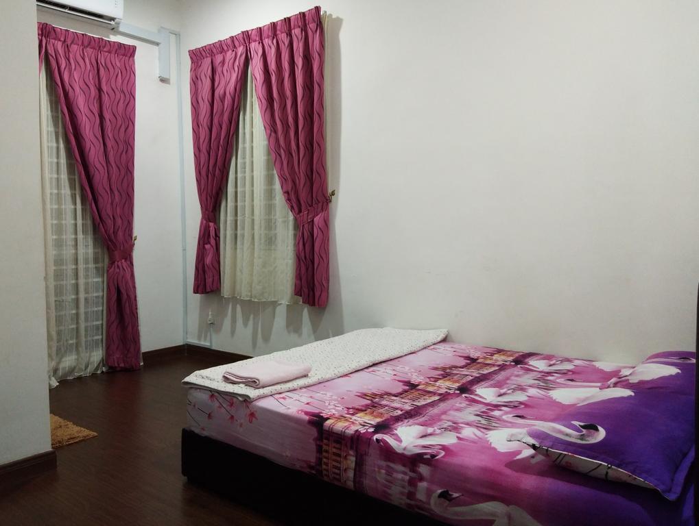 Masayu Putrajaya Homestay Esterno foto